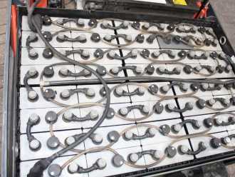 Gabelstapler gebraucht TOYOTA 8 FBMKT 25 ELEKTRO VIERRADFRONTSTAPLER (13030183)