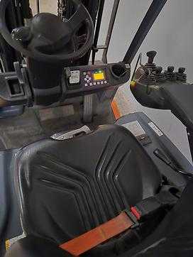Gabelstapler gebraucht TOYOTA 8FBE20T ELEKTRO DREIRADFRONTSTAPLER (13025283)