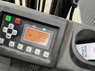 Gabelstapler gebraucht TOYOTA 8FBEK16T ELEKTRO DREIRADFRONTSTAPLER (13065985)