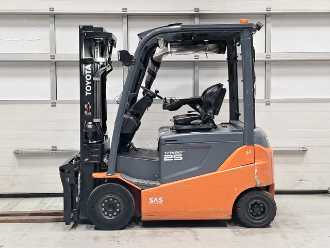 Gabelstapler gebraucht TOYOTA 8FBMKT25 ELEKTRO HOCHHUBWAGENDEICHSEL (13044206)