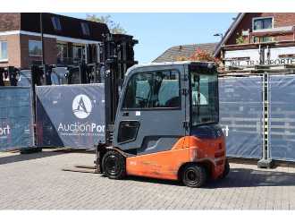 Gabelstapler gebraucht TOYOTA 8FBMT25 ELEKTRO VIERRADFRONTSTAPLER (13041309)