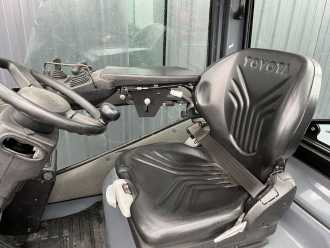 Gabelstapler gebraucht TOYOTA 8FDF30 DIESEL VIERRADFRONTSTAPLER (13036622)