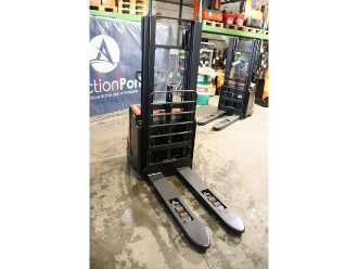 Gabelstapler gebraucht TOYOTA BT SWE140L ELEKTRO HOCHHUBWAGENMANUELLELEKTRISCH (13041351)