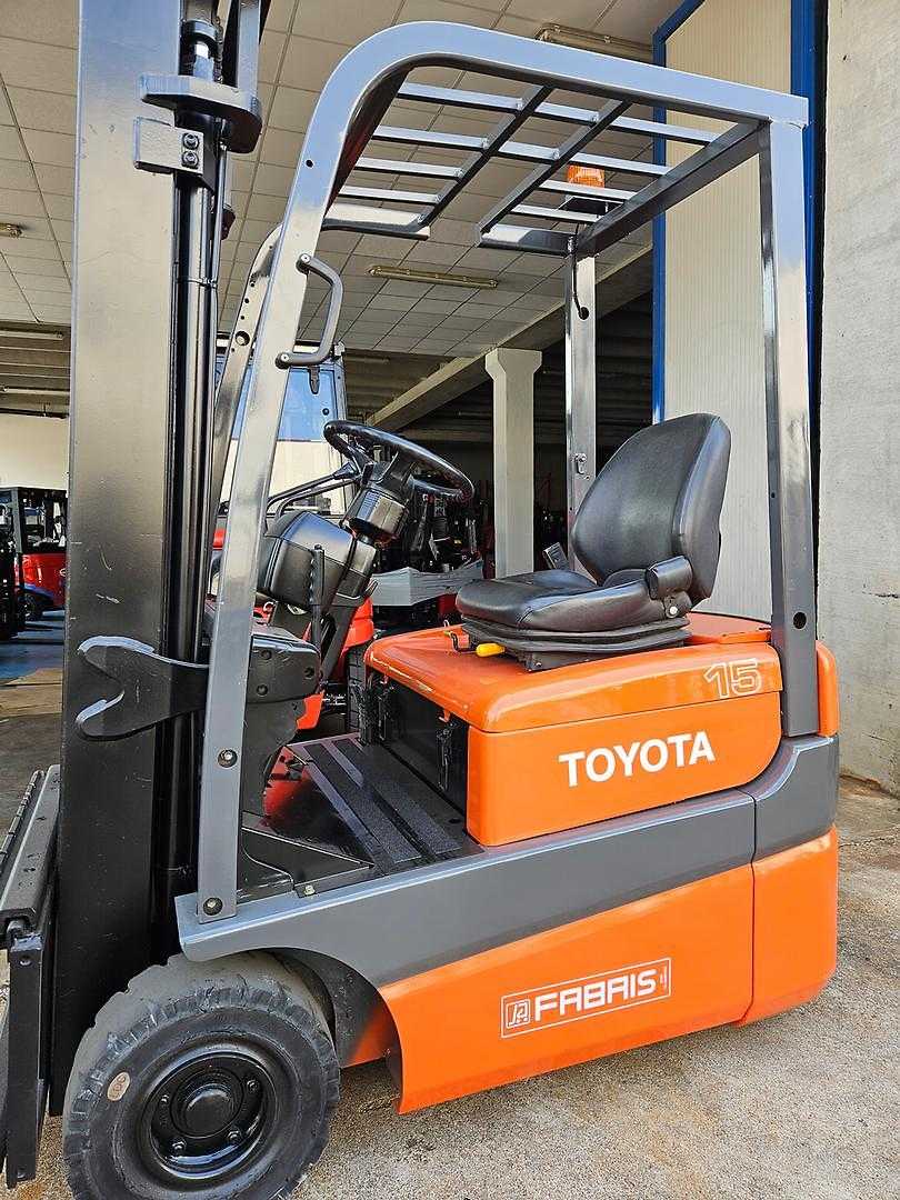 Gabelstapler gebraucht TOYOTA FBESF15 ELEKTRO DREIRADFRONTSTAPLER (13051266)