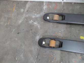 Gabelstapler gebraucht TOYOTA LWE140 ELEKTRO NIEDERHUBWAGENDEICHSEL (13073726)