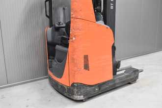 Gabelstapler gebraucht TOYOTA RRE 140 H /50990/ ELEKTRO SCHUBMASTSTAPLER (12988963)