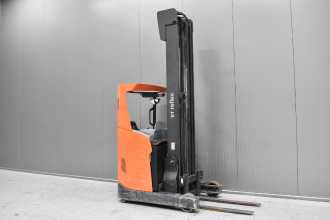 Gabelstapler gebraucht TOYOTA RRE 140 H /58788/ ELEKTRO SCHUBMASTSTAPLER (13069555) backdrop
