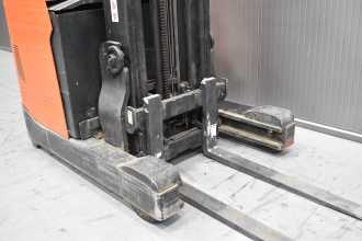 Gabelstapler gebraucht TOYOTA RRE 160 H /59031/ ELEKTRO SCHUBMASTSTAPLER (13073127)
