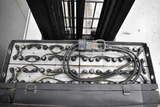 Gabelstapler gebraucht TOYOTA RRE 160 H /59032/ ELEKTRO SCHUBMASTSTAPLER (13073128)