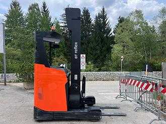 Gabelstapler gebraucht TOYOTA RRE140H - 7000mm ELEKTRO SCHUBMASTSTAPLER (13058357)