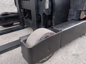 Gabelstapler gebraucht TOYOTA RRE140HE ELEKTRO SCHUBMASTSTAPLER (13070302)