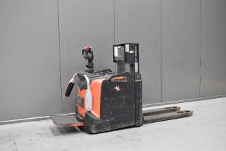 Gabelstapler gebraucht TOYOTA SPE 200D /58542/ ELEKTRO HOCHHUBKOMMISSIONIERER (13066942)