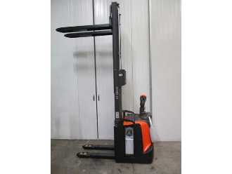 Gabelstapler gebraucht TOYOTA SPE120 ELEKTRO HOCHHUBWAGENFAHRERSTAND (13071577)