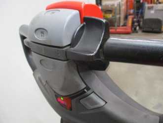Gabelstapler gebraucht TOYOTA SWE120 ELEKTRO HOCHHUBWAGENFAHRERSTAND (13071596)