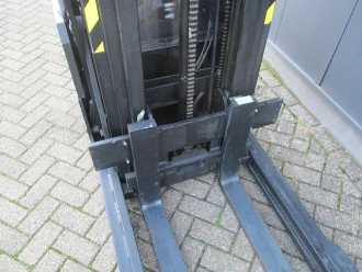 Gabelstapler gebraucht TOYOTA SWE120XR ELEKTRO HOCHHUBWAGENDEICHSEL (13071589)