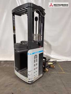 Gabelstapler gebraucht UNICARRIERS AJN 160 SDTFVS570 - Fahrerstandstapler - ELEKTRO SEITENSTAPLER (13070826) backdrop