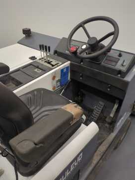 Gabelstapler gebraucht WEITERE KEHRMASCHINE DIESEL WEITERE (13037591)