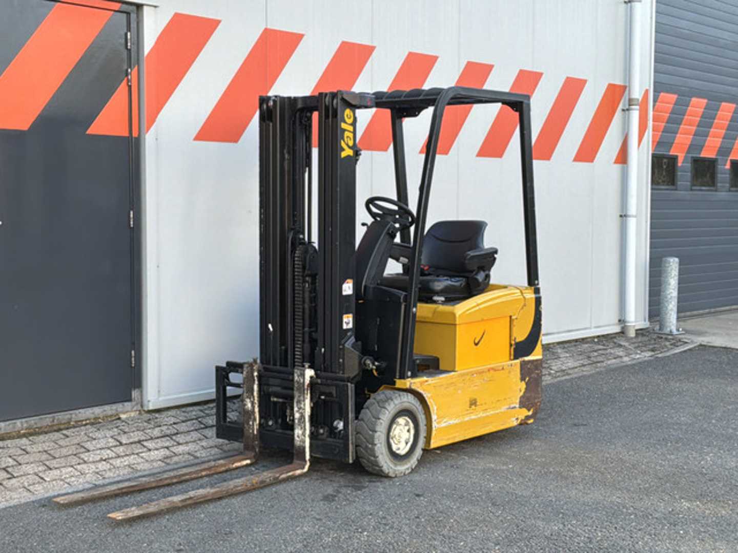 Gabelstapler gebraucht YALE ERP16 ELEKTRO HOCHHUBWAGENDEICHSEL (13072388)