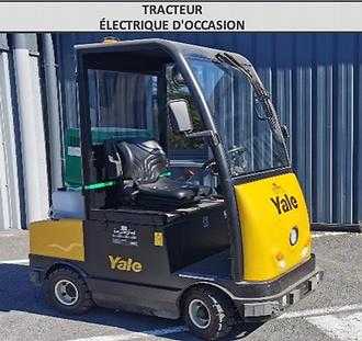Gabelstapler gebraucht YALE MT80 ELEKTRO SCHLEPPER (12985806) backdrop