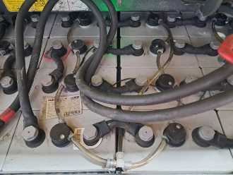 Használt targonca AISLE_MASTER 20NE ELEKTRO VIERRADFRONTSTAPLER (13058575)