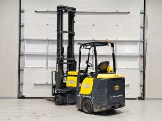 Használt targonca AISLE_MASTER 20SHE ELEKTRO VIERRADFRONTSTAPLER (12917034)