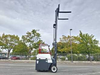 Használt targonca AMLIFT AGILIFT 4000E ELEKTRO VIERWEGESTAPLER (12763082)