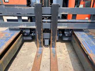 Használt targonca AMLIFT C4500-14/63 DIESEL SEITENSTAPLER (12974345)