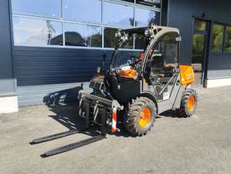 Használt targonca AUSA T144 Hx4 NEUMASCHINE DIESEL TELESKOPARMSTAPLER (13040925)