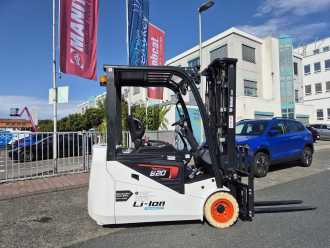 Használt targonca BOBCAT B 20 NT ELEKTRO DREIRADFRONTSTAPLER (13066319)