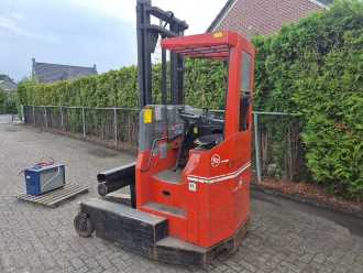 Használt targonca BT FRT 2000 SE-5 ELEKTRO SCHUBMASTSTAPLER (13064278)