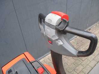 Használt targonca BT LWE 180 ELEKTRO NIEDERHUBWAGENDEICHSEL (13071613)