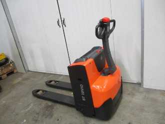 Használt targonca BT LWE 200 ELEKTRO NIEDERHUBWAGENDEICHSEL (13065054)
