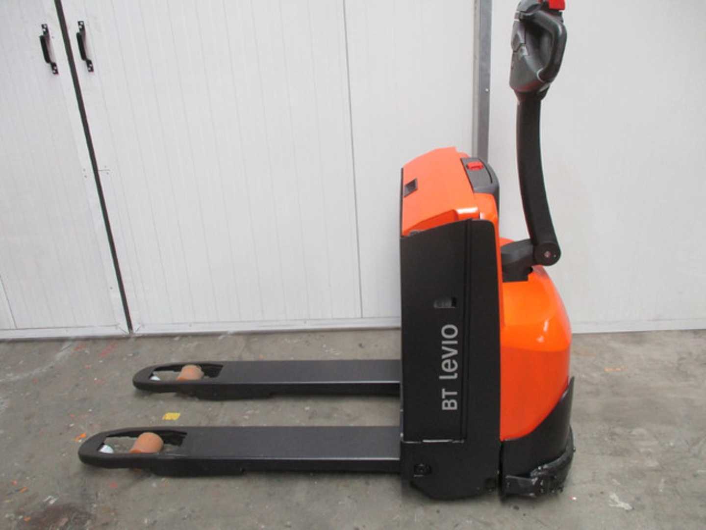 Használt targonca BT LWE160 ELEKTRO NIEDERHUBWAGENDEICHSEL (13071626)