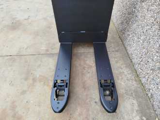 Használt targonca BT LWE180 ELEKTRO NIEDERHUBWAGENSEMIELEKTRISCH (13075189)