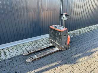 Használt targonca BT LWE200 ELEKTRO NIEDERHUBWAGENDEICHSEL (13075458) backdrop