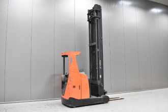Használt targonca BT RRE 200 /58545/ ELEKTRO SCHUBMASTSTAPLER (13068428)