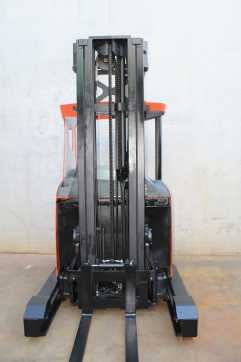 Használt targonca BT RRE160 ELEKTRO SCHUBMASTSTAPLER (13065177)
