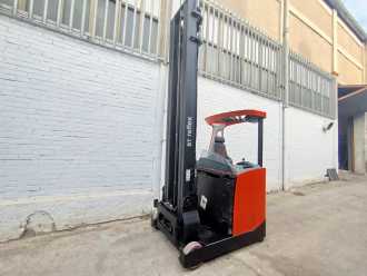 Használt targonca BT RRE160E ELEKTRO SCHUBMASTSTAPLER (13030220)