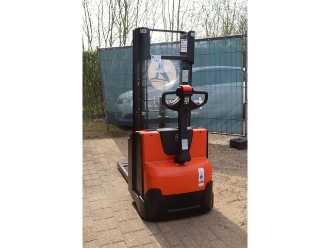 Használt targonca BT SWE 140L ELEKTRO HOCHHUBWAGENMANUELLELEKTRISCH (13041384)