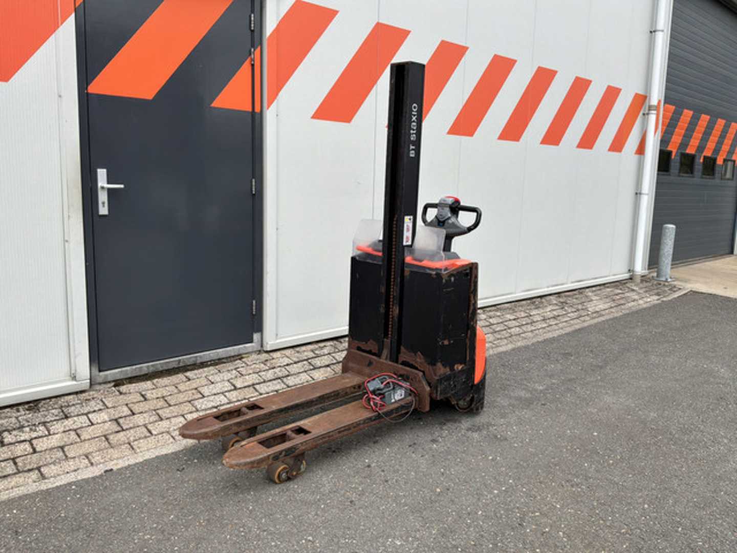 Használt targonca BT SWE080L ELEKTRO HOCHHUBWAGENDEICHSEL (13073788)