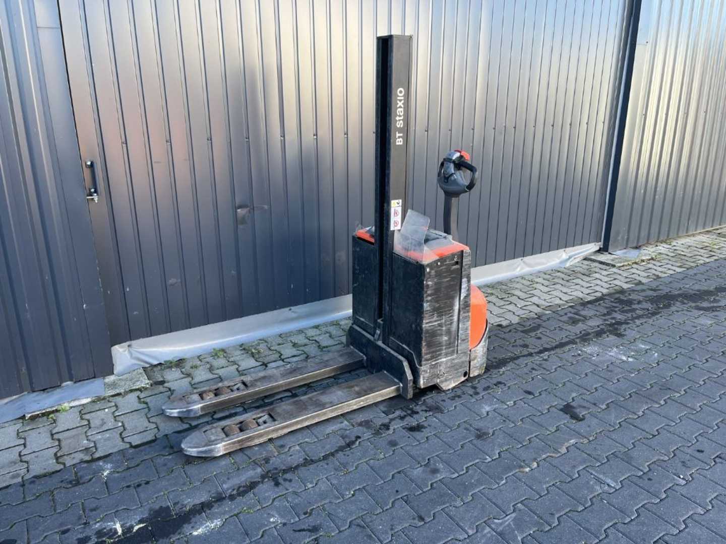 Használt targonca BT SWE080L ELEKTRO HOCHHUBWAGENDEICHSEL (13075437)