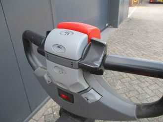 Használt targonca BT SWE200D ELEKTRO HOCHHUBWAGENFAHRERSTAND (12976410)