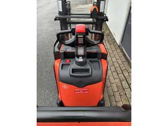 Használt targonca BT Toyota SPE200DN ELEKTRO HOCHHUBWAGENDEICHSEL (13063931)