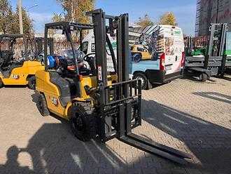 Használt targonca CATERPILLAR CAT GP35N GAS VIERRADFRONTSTAPLER (13063305)