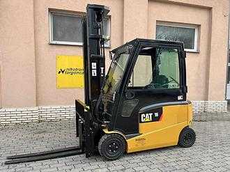 Használt targonca CATERPILLAR EP16PN-48E ELEKTRO HOCHHUBWAGENFAHRERSITZ (12983981)