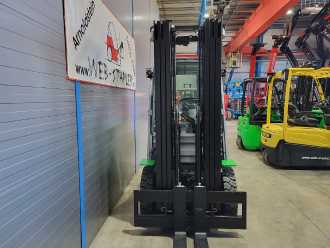 Használt targonca CESAB M325H-DV DIESEL VIERRADFRONTSTAPLER (13057822)