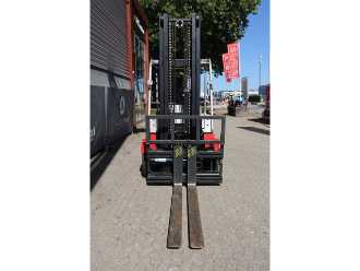 Használt targonca CESAB Mak 500 ELEKTRO SCHUBMASTSTAPLER (13063410)