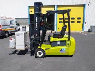 Használt targonca CLARK chariot élévateur à fourches ELEKTRO VIERRADFRONTSTAPLER (13033965) backdrop