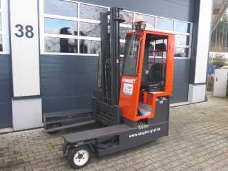 Használt targonca COMBILIFT C3000 DIESEL VIERWEGESTAPLER (12919178) backdrop