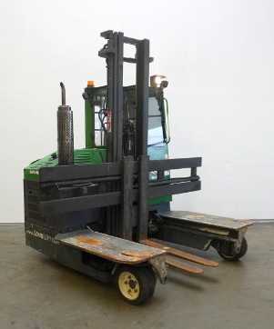 Használt targonca COMBILIFT C3000 DIESEL VIERWEGESTAPLER (13064066)